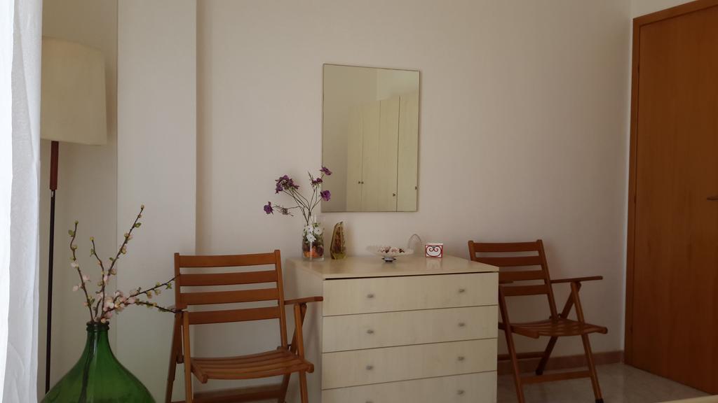 Casa Aurora Apartment ดอนนาลูกาตา ภายนอก รูปภาพ